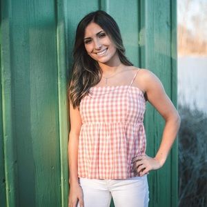 Meet your Posher, Kayla